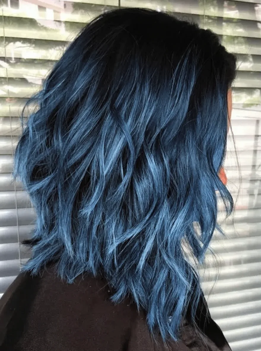 50 Stunning Shoulder-Length Wavy Hairstyles for Effortless Style